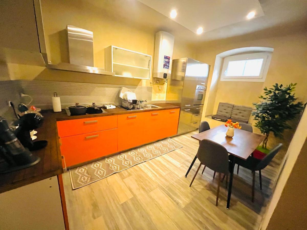 Casa Vacanza Ginevra Генуа Екстериор снимка